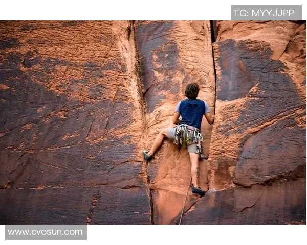 极限运动装备选购指南精选攀岩鞋推荐助你征服高峰